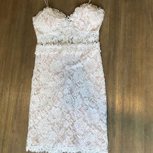Forever 21 Lace dress